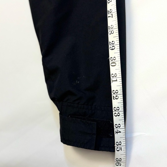 Columbia Men's Black and Red Windbreaker Jacket ~ Great Condition - Picture 10 of 10